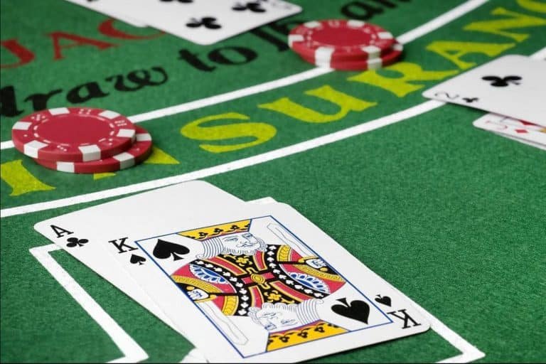 Trò chơi slot online hiện đại và casino trực tiếp hấp dẫn trên nền tảng